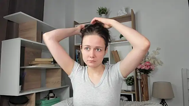 MalvinaTrafford online show from February 9, 2026, 8:24 pm