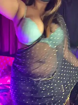 queen-panda online show from April 19, 2026, 6:10 pm