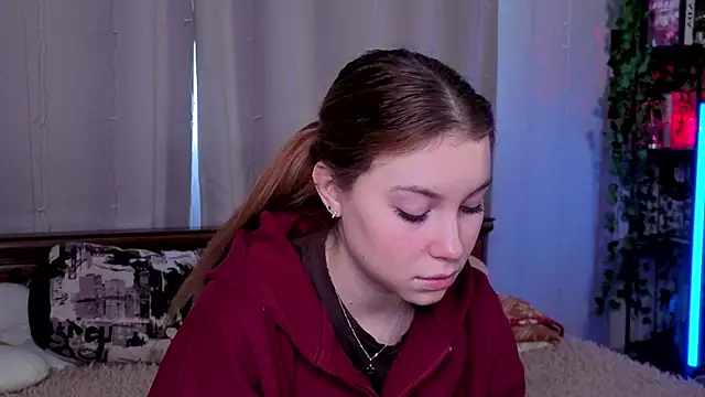 JadwigaTagliavia online show from February 6, 2026, 10:07 am