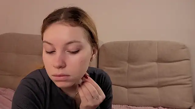 JadwigaTagliavia online show from March 1, 2026, 9:22 am