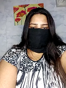 Cute G online show from March 26, 2026, 6:46 pm