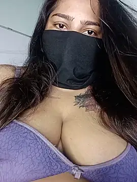 Cute G online show from June 21, 2026, 3:09 am