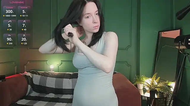 DearKate  online show from June 5, 2026, 2:12 pm