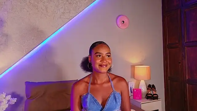 Snapshot of wendy_william chatting on May 19, 2026, 10:49 pm wendy william online show from May 19, 2026, 10:49 pm