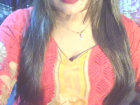 Nusrat Faria online show from March 5, 2026, 8:38 pm