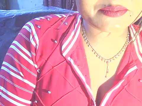 Nusrat Faria online show from April 18, 2026, 10:10 pm