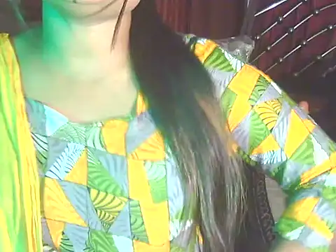 Nusrat Faria online show from May 17, 2026, 5:53 pm