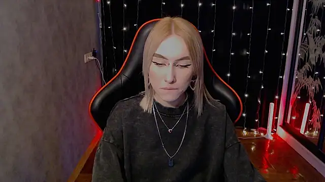 crybambi online show from February 4, 2026, 5:35 am