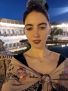 laparejaideal08 online show from April 22, 2026, 7:37 pm