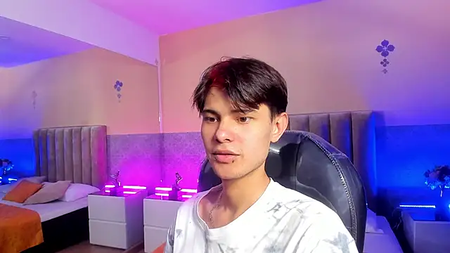 Derek Sinn online show from April 16, 2026, 7:58 pm