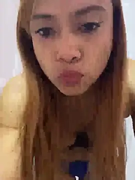 Samantha rousse28 online show from February 13, 2026, 2:24 pm