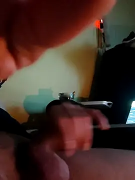 dollar sub online show from April 5, 2026, 10:29 pm