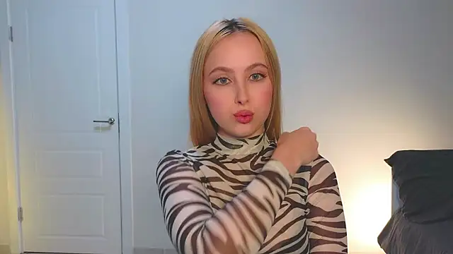 xloex online show from February 7, 2026, 10:35 pm