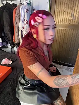 suky pou online show from February 4, 2026, 8:25 pm