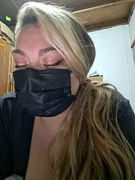 tuhardsexy online show from July 16, 2026, 3:34 am