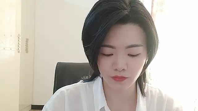 Nikishine online show from April 4, 2026, 6:33 am