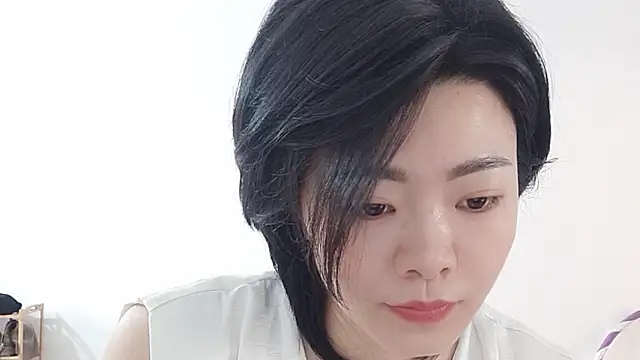 Nikishine online show from April 10, 2026, 1:22 am