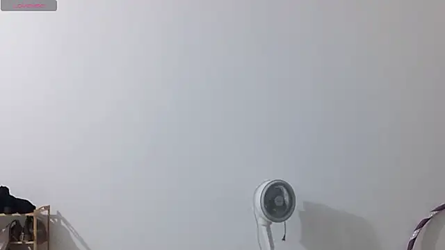 Nikishine online show from April 24, 2026, 12:07 pm