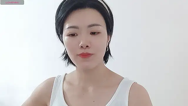 Nikishine online show from June 15, 2026, 3:53 am
