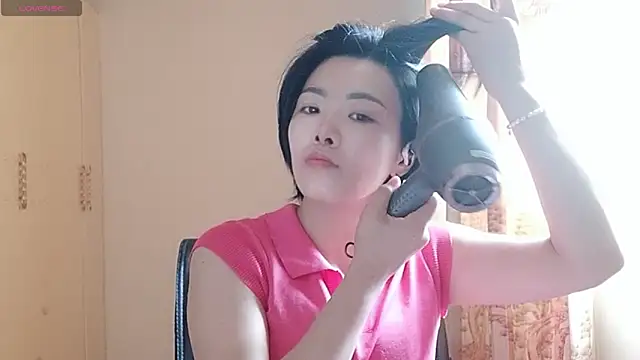 Nikishine online show from June 19, 2026, 3:11 am