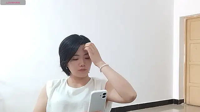 Nikishine online show from June 28, 2026, 4:40 am