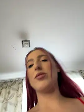 Snapshot of CrystalRedd chatting on July 20, 2026, 7:22 am CrystalRedd online show from July 20, 2026, 7:22 am