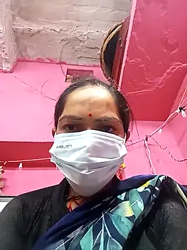 Raamdevi158 online show from March 6, 2026, 9:00 pm