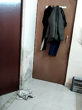 simran sharma01 online show from February 22, 2026, 6:24 am