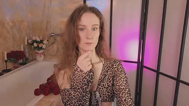Snapshot of AriaLiko chatting on May 8, 2026, 8:14 pm AriaLiko online show from May 8, 2026, 8:14 pm