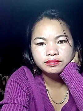 emlylyxinh online show from February 19, 2026, 6:15 pm