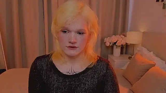 Lollita Morgan online show from March 10, 2026, 10:53 am