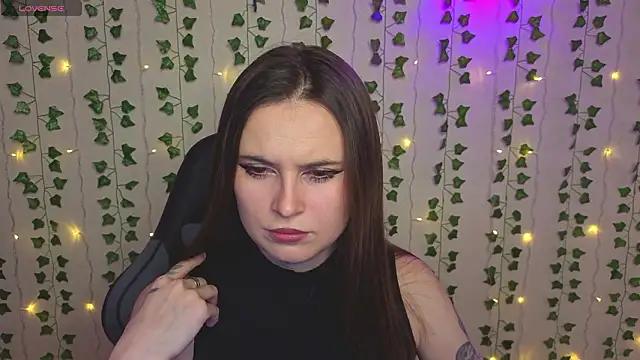 AliceIMonta online show from February 16, 2026, 6:04 pm