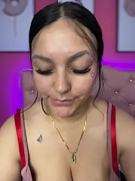 Miia  Taylor online show from February 27, 2026, 2:22 am