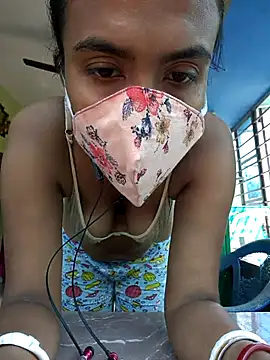 Mahira06 online show from April 1, 2026, 4:35 am