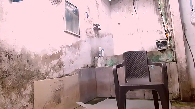 FlexxPrimee online show from April 16, 2026, 7:25 pm