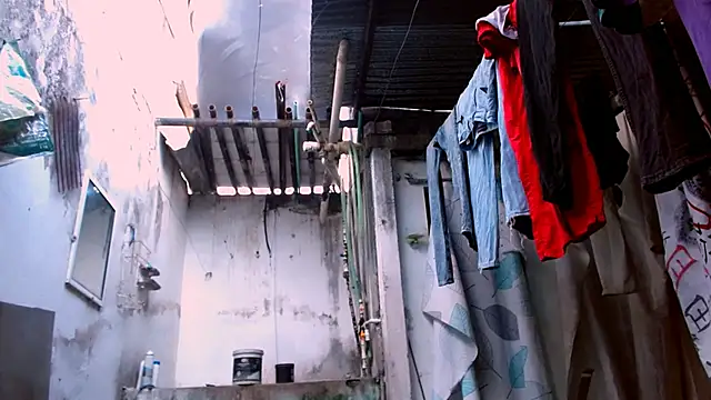 FlexxPrimee online show from April 16, 2026, 10:34 pm