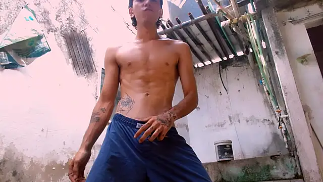 FlexxPrimee online show from April 22, 2026, 7:15 pm