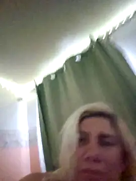 Icequeen1981 online show from March 13, 2026, 6:14 pm