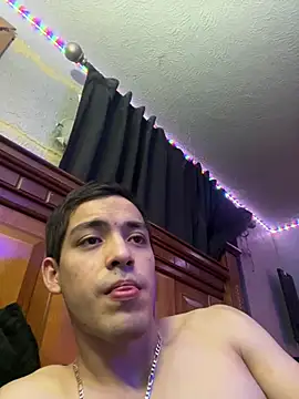 Tupapi696969q online show from April 22, 2026, 5:43 am