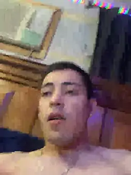 Snapshot of Tupapi696969q chatting on June 1, 2026, 4:14 am Tupapi696969q online show from June 1, 2026, 4:14 am