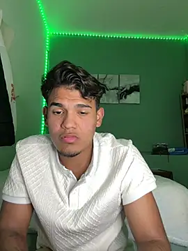 DavShi online show from March 8, 2026, 7:28 pm