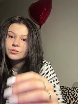 MelisaKis online show from February 18, 2026, 9:33 pm