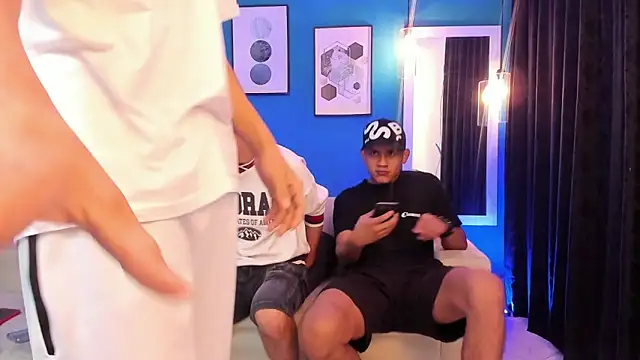 KingOfHeavens 2 online show from February 7, 2026, 10:46 pm