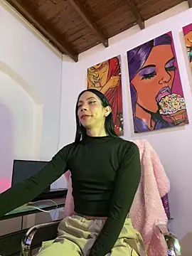 Rose peterson  online show from February 11, 2026, 10:15 pm