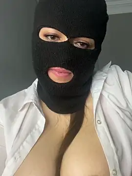 maryam-6 online show from March 8, 2026, 2:04 am