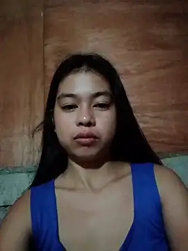 Snapshot of Heavens_night04 chatting on May 14, 2026, 12:17 am Heavens night04 online show from May 14, 2026, 12:17 am