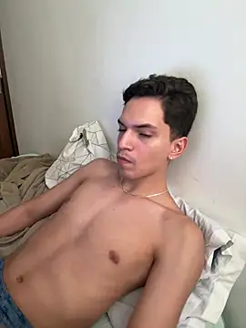 Heliox noir online show from February 4, 2026, 9:42 pm