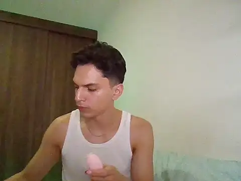 Heliox noir online show from March 4, 2026, 2:50 am