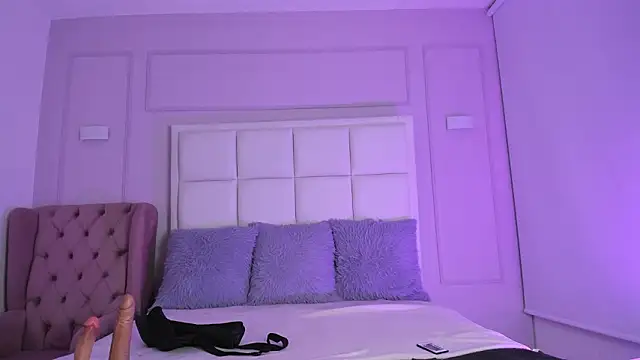 LiaJohnnson  online show from March 2, 2026, 4:36 am