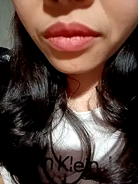 Hana-love2026 online show from March 4, 2026, 2:12 pm